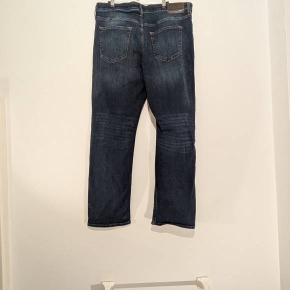 Express Classic Stretch Jeans – Dark Denim Wash – Size 33x30 – Excellent Used Co - Picture 6 of 8